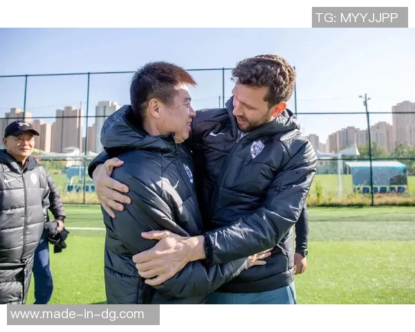 拾光足球明星队员名单揭晓球迷期待新赛季精彩表现与激情对决